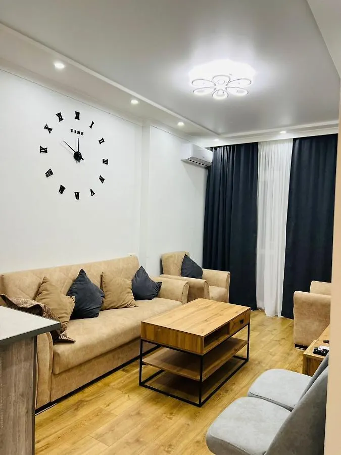 Good Apartment contacts